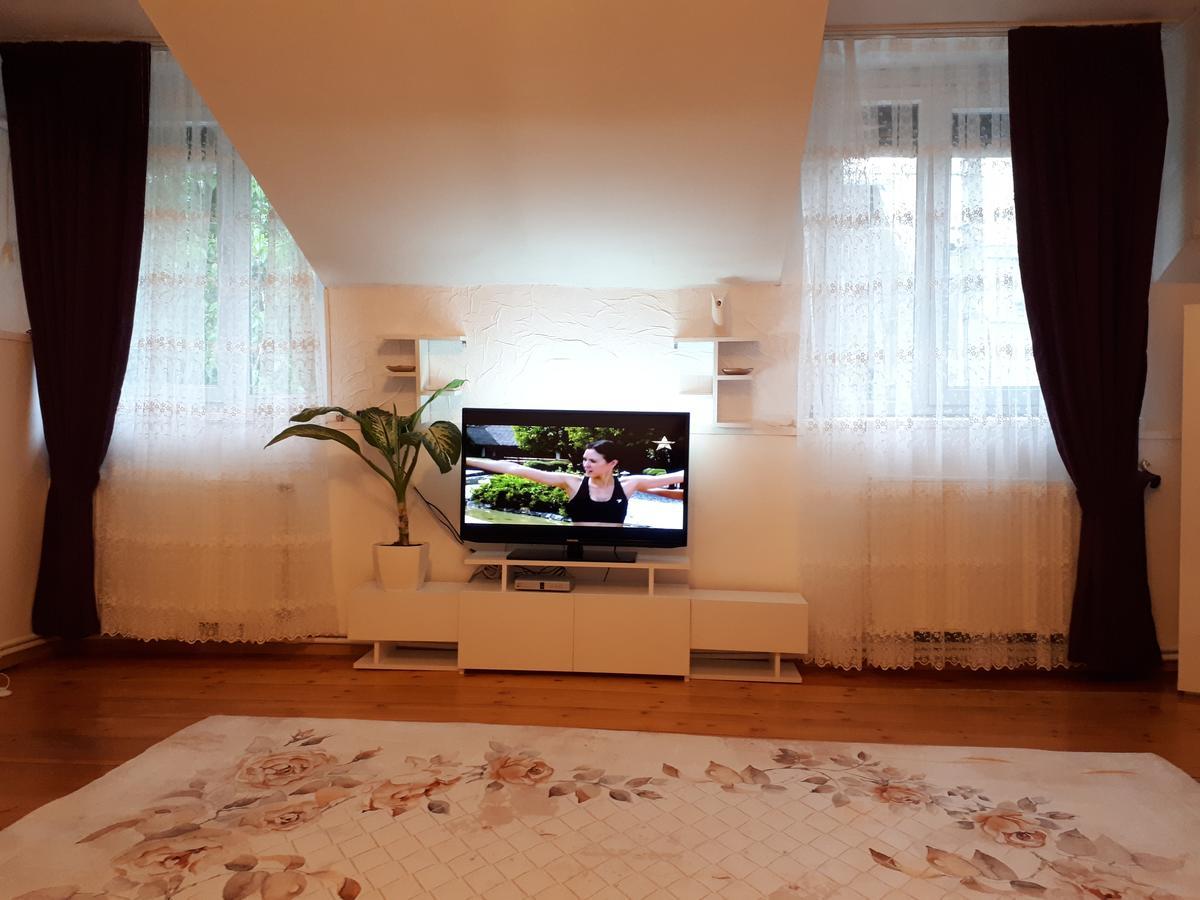 Karin House Apartment Tbilisi Bagian luar foto
