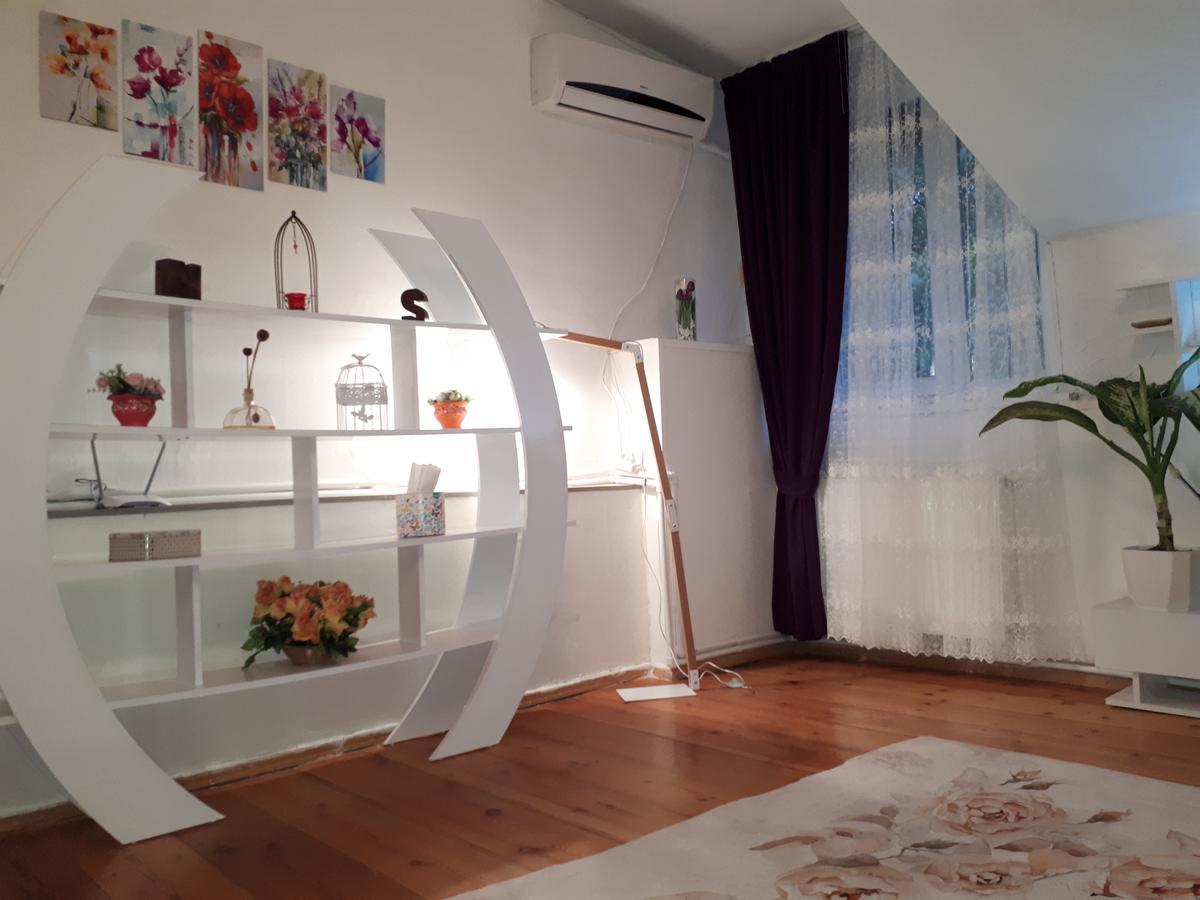 Karin House Apartment Tbilisi Bagian luar foto